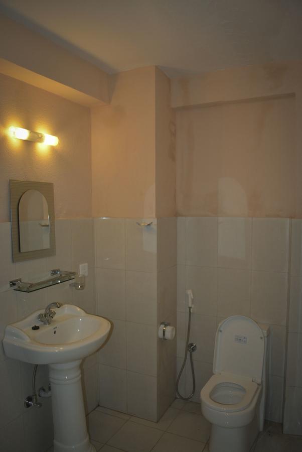 Bodhi Apartment Hotel Baudhatinchule Kültér fotó